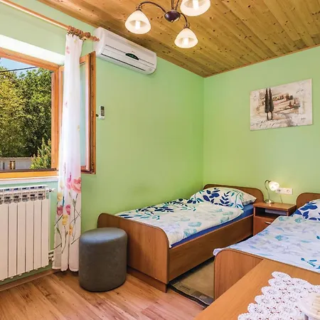 Apartment Awesome In With Wifi *
